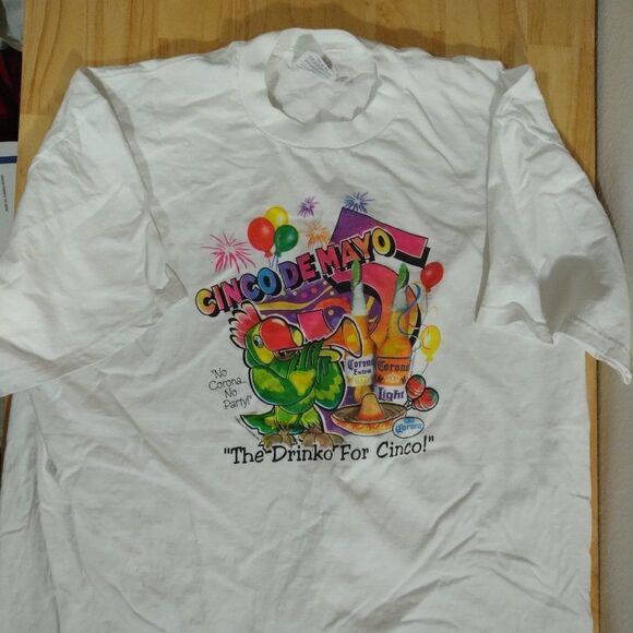Vintage Corona Cinco De Mayo Drinko For Cinco T-Shirt - Picture 1 of 9